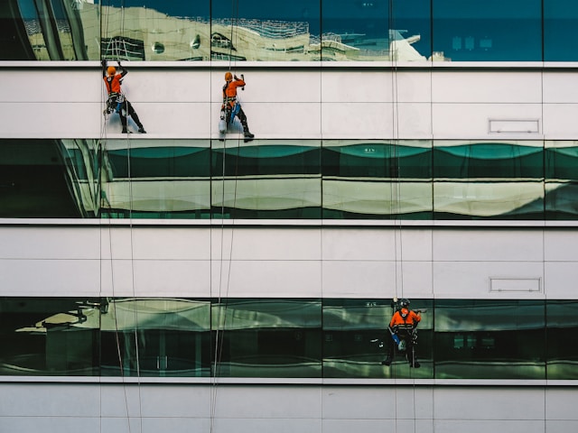A Comprehensive Guide to Erecting Prefab Office Buildings